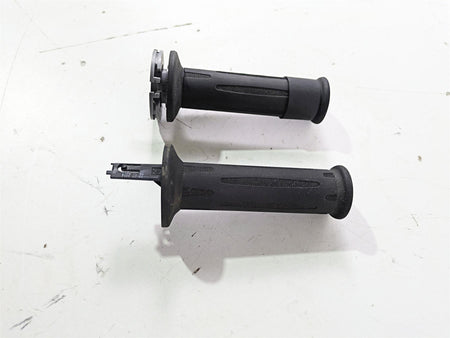 2015 BMW R nineT K21 Left Right Hand Grip Set 61317721849 61317714236 {{ shop.shopifyCountryName }} - Mototech271