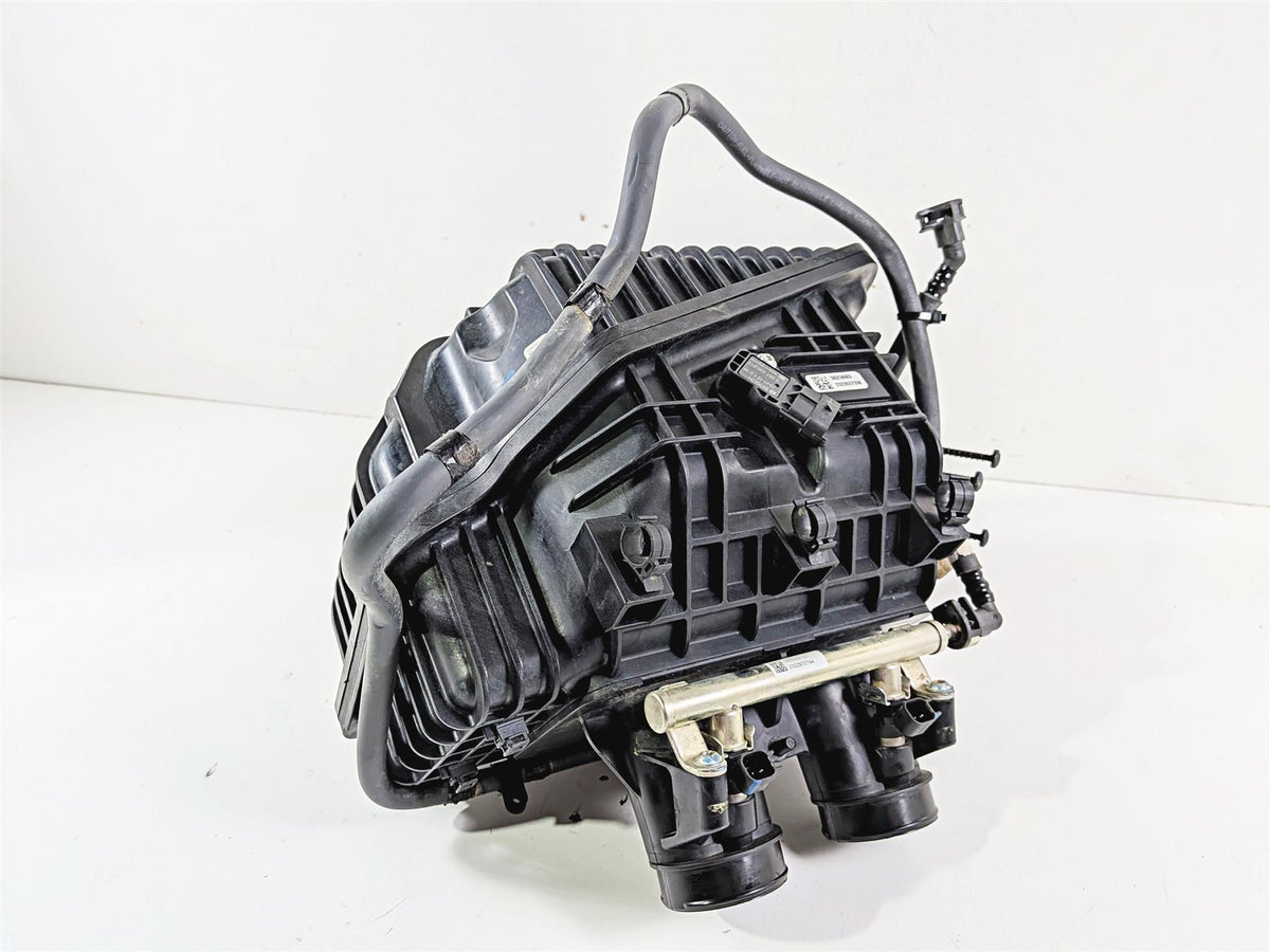 2024 Polaris RZR XP 1000 Sport Intake Manifold & Injectors 3023683 2521387 {{ shop.shopifyCountryName }} - Mototech271