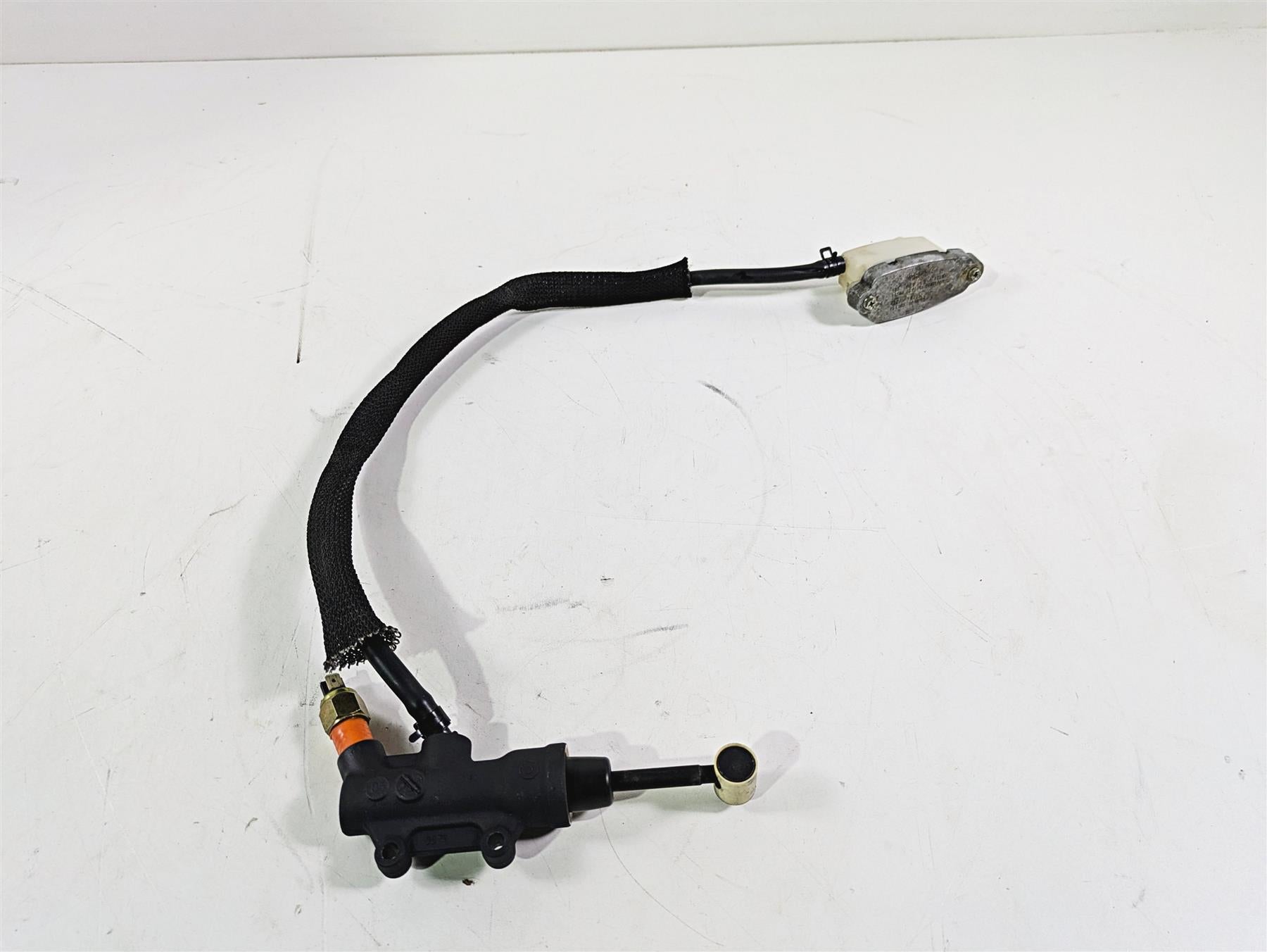 2006 Harley VRSCR Street V-Rod Rear Brake Master Cylinder 44571-06C | Mototech271