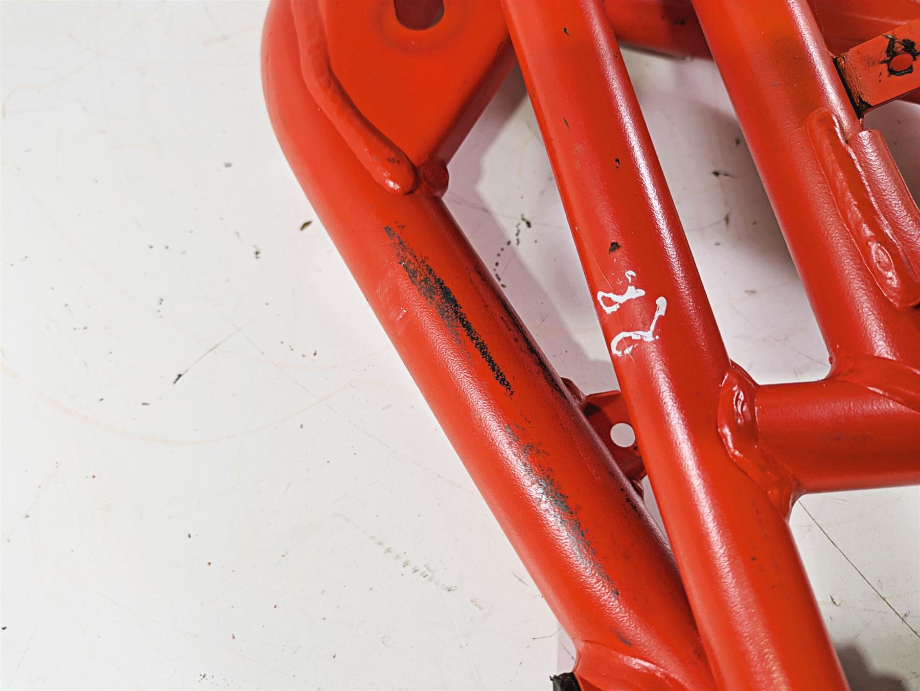2022 Can-Am Defender XMR HD10 Rear Right Control Arm Knee Magma Red 706004550 {{ shop.shopifyCountryName }} - Mototech271