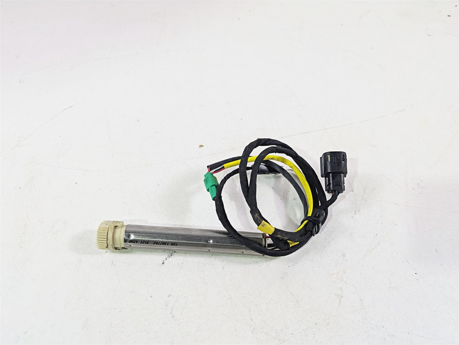 2015 Harley Touring FLHTKL Electra Glide Ride By Wire Throttle Sensor 32305-08B