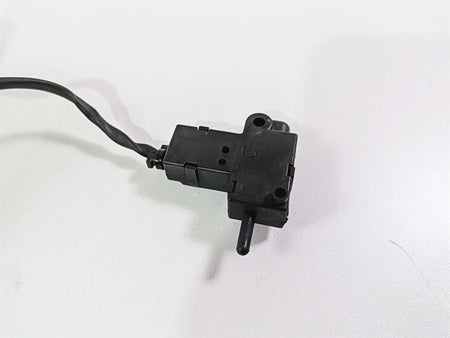 2024 Triumph Tiger 900 GT Left Hand Turn Signal Control Switch T2044782 {{ shop.shopifyCountryName }} - Mototech271