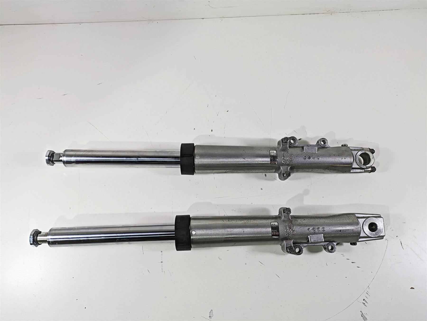2008 Harley Touring FLHTCU E-Glide 105TH Front Fork Leg Set 41mm 46495-06 {{ shop.shopifyCountryName }} - Mototech271