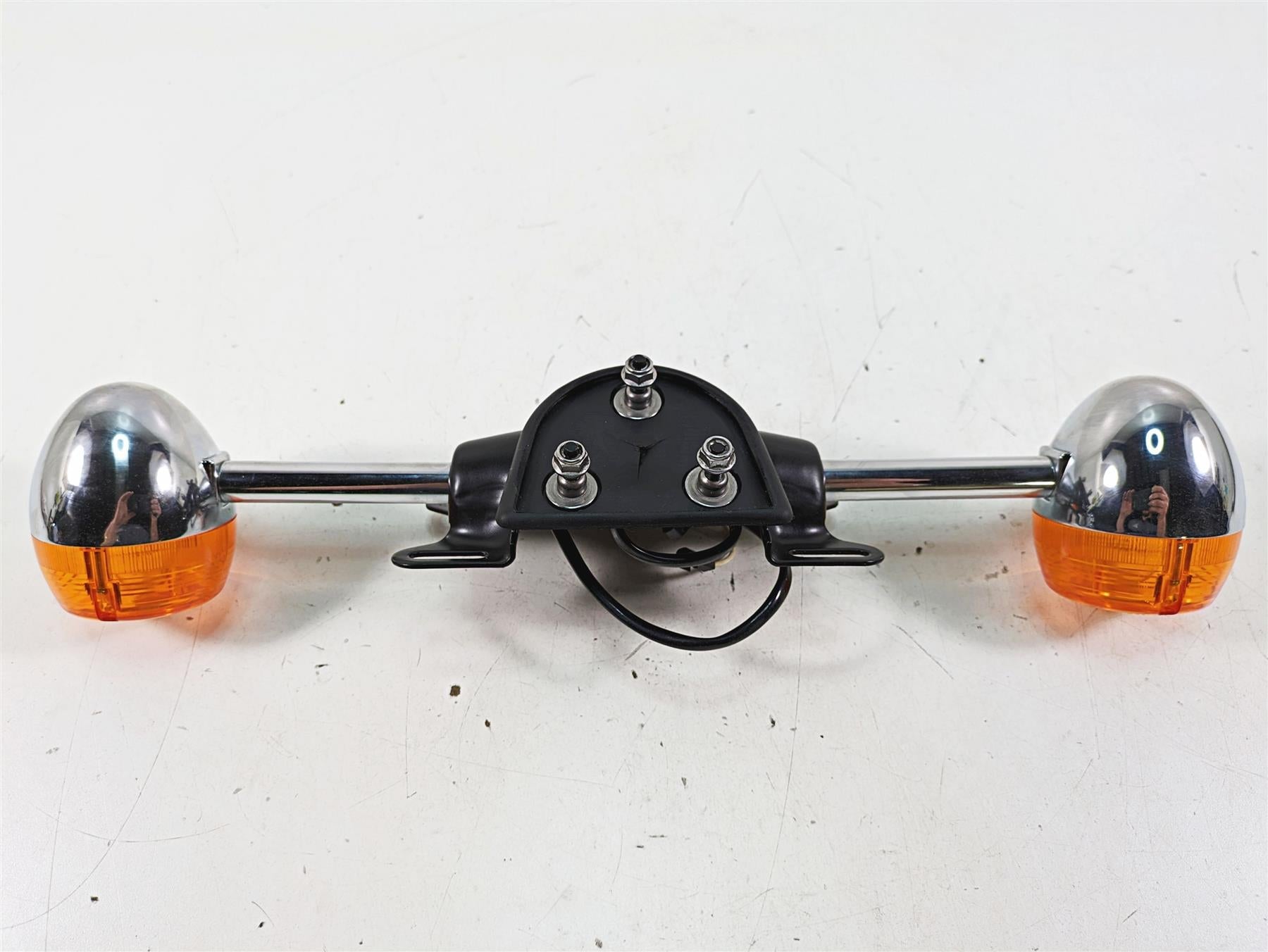 2011 Triumph America Rear Blinker Bar Turn Signal Set T2700708 {{ shop.shopifyCountryName }} - Mototech271
