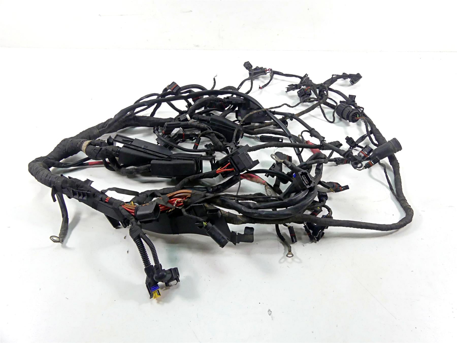 2009 BMW R1200GS K255 Adv Main & Engine Wiring Harness Esa Abs 61117712019 {{ shop.shopifyCountryName }} - Mototech271