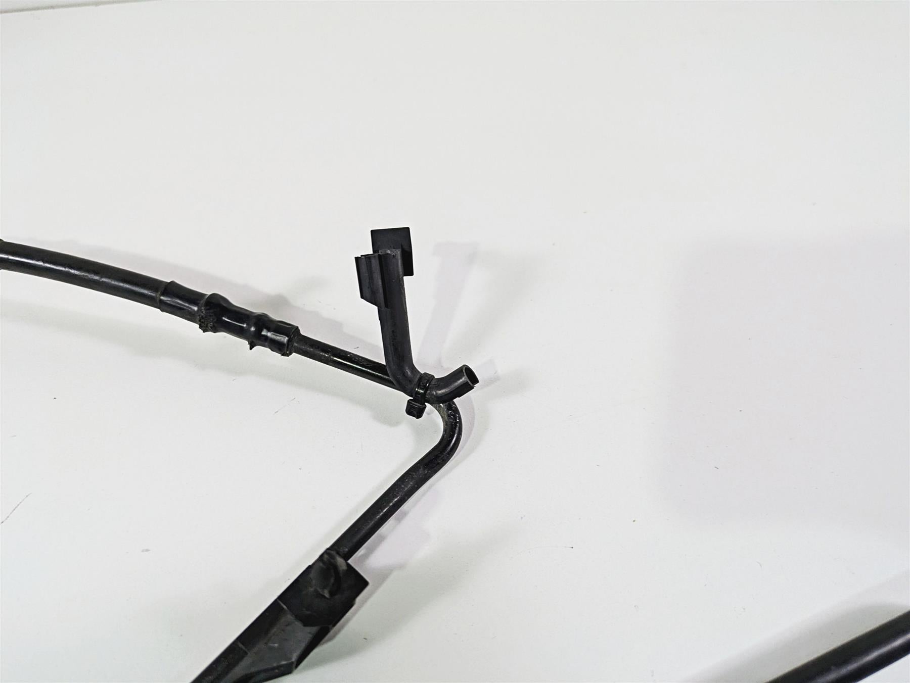 2017 Harley Touring FLHTKSE CVO E-Glide Rear Abs Brake Line Hose Set 41800012 {{ shop.shopifyCountryName }} - Mototech271