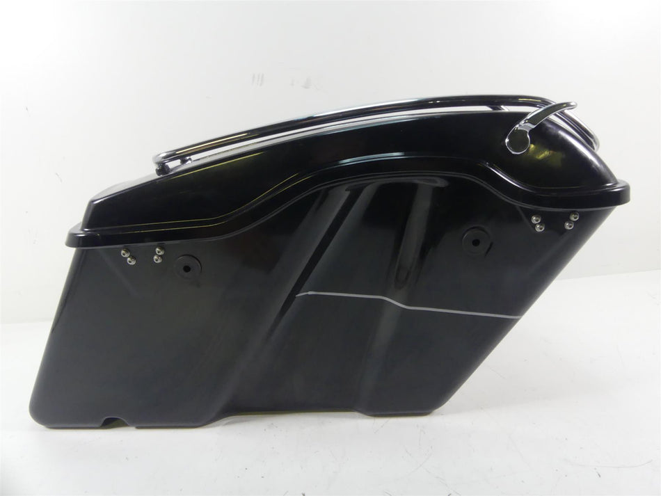 2014 Harley Touring FLHTK Electra Glide Left Saddlebag Saddle Bag & Lid 90200414 {{ shop.shopifyCountryName }} - Mototech271