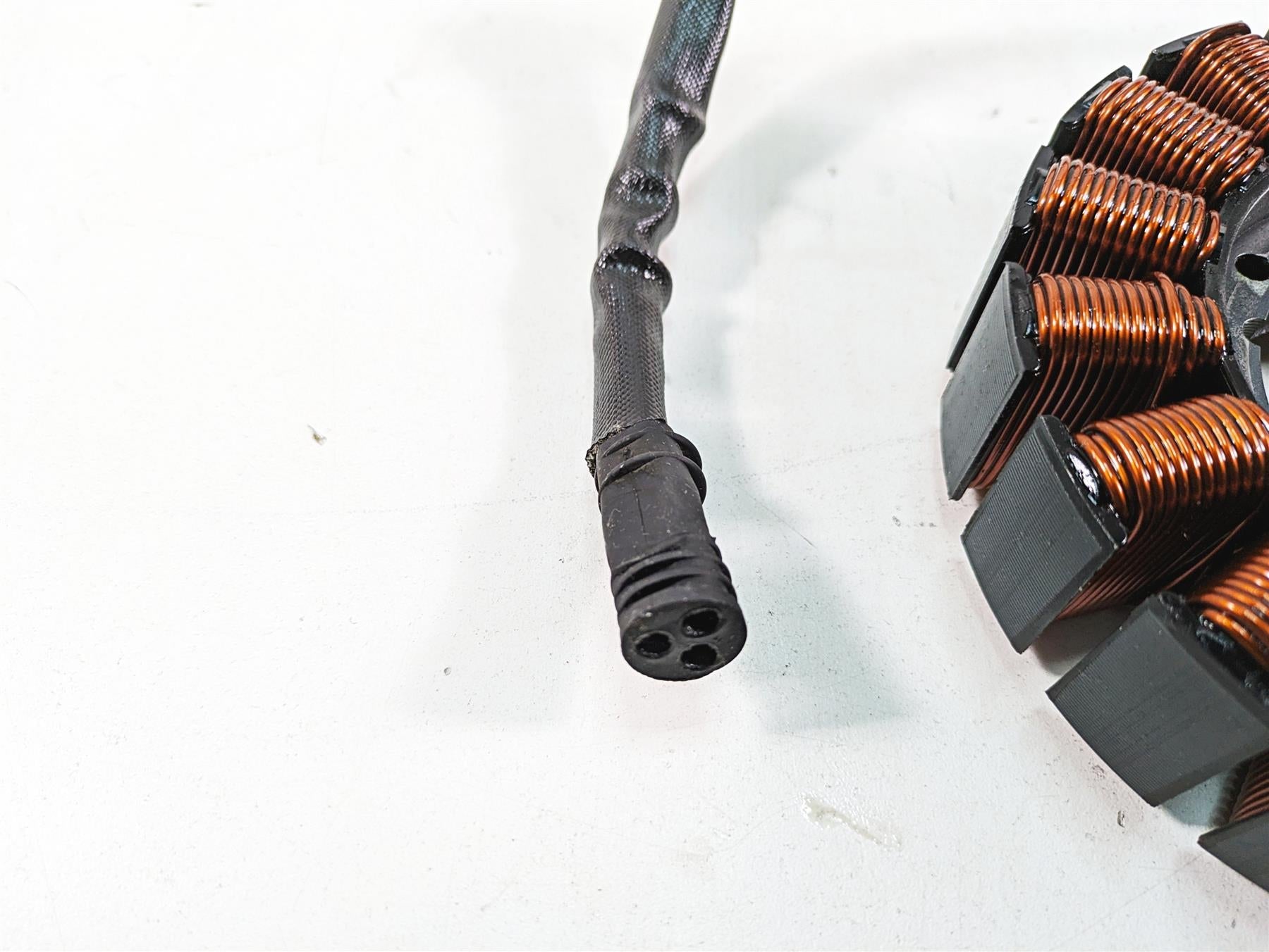 2019 Harley Touring FLHX Street Glide Stator Alternator Generator 29900042A {{ shop.shopifyCountryName }} - Mototech271