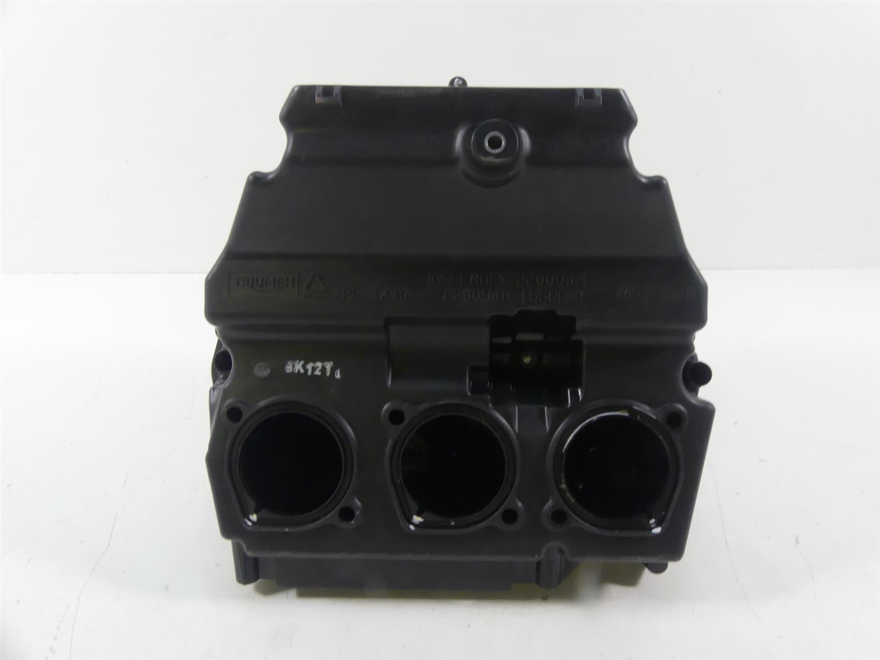 2019 Triumph Street Triple 765R Air Box Cleaner Breather Filter T2200932 {{ shop.shopifyCountryName }} - Mototech271