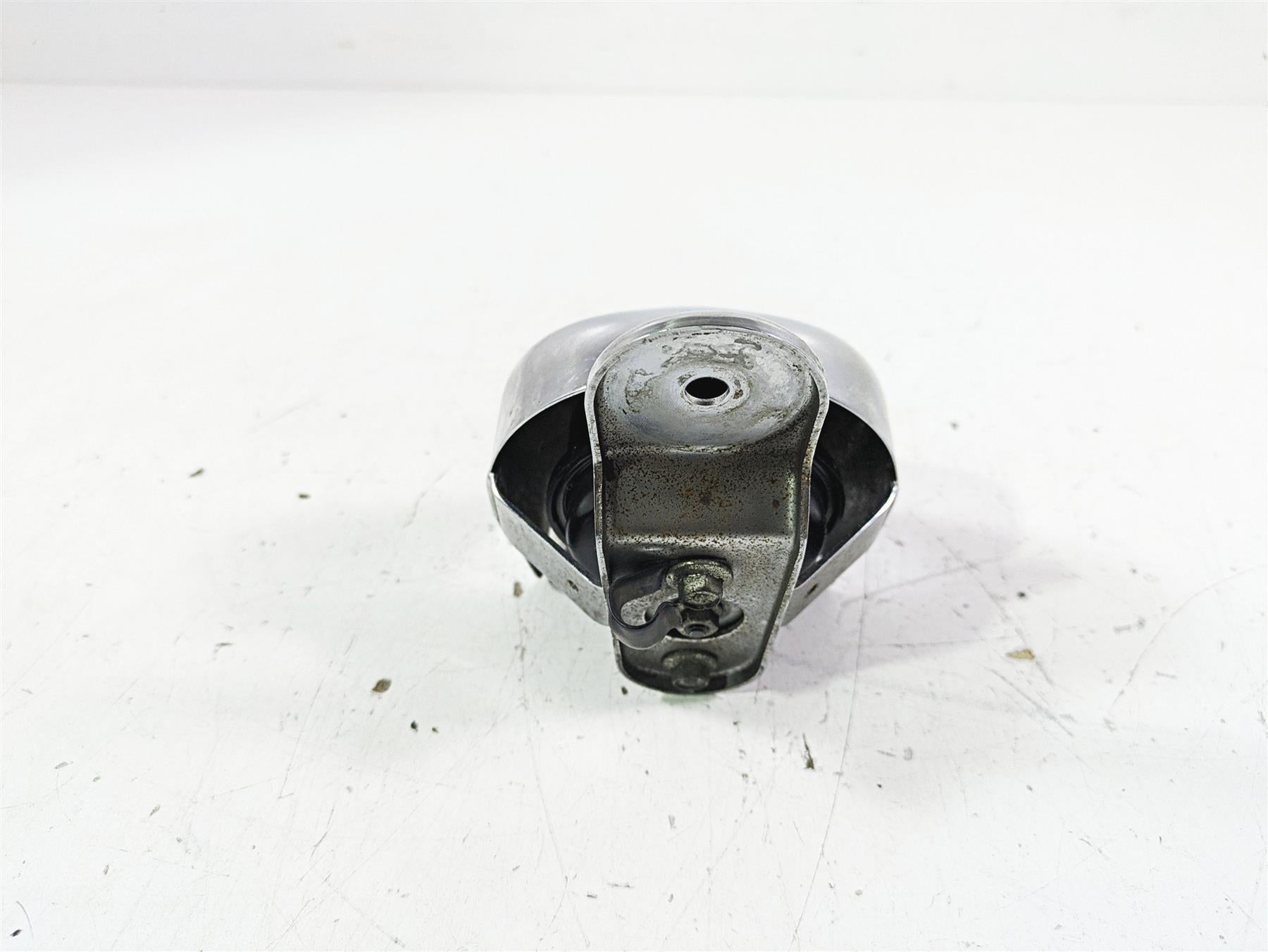 2002 Harley FLSTC Softail Heritage Horn & Chrome Cover 61300478A {{ shop.shopifyCountryName }} - Mototech271