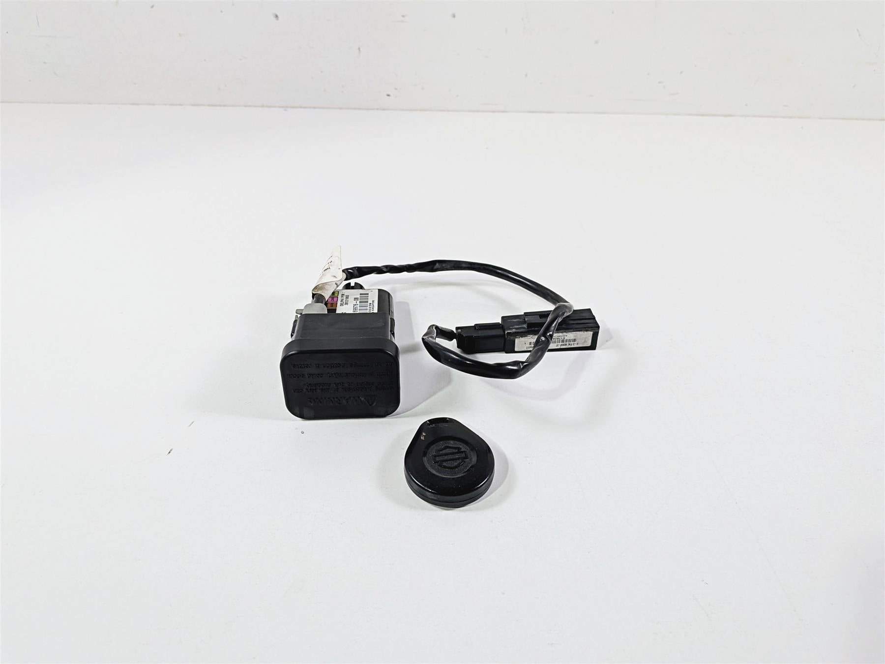 2009 Harley FXCWC Softail Rocker Tssm Turn Signal Security Module + Fob 69976-08 {{ shop.shopifyCountryName }} - Mototech271