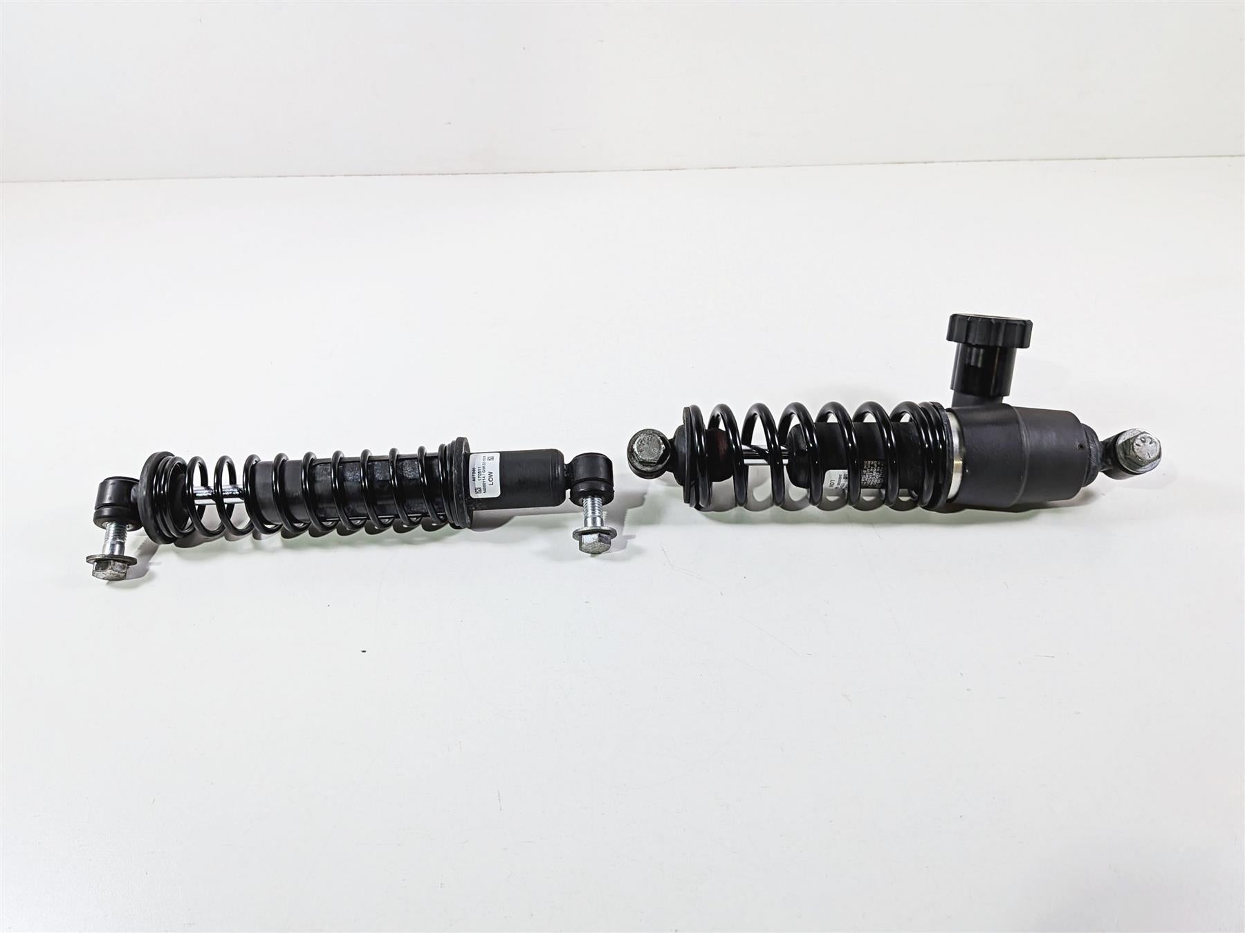 2017 Harley Touring FLHXS Street Glide Rear Suspension Shock Low 12" 54000114 54000096 {{ shop.shopifyCountryName }} - Mototech271