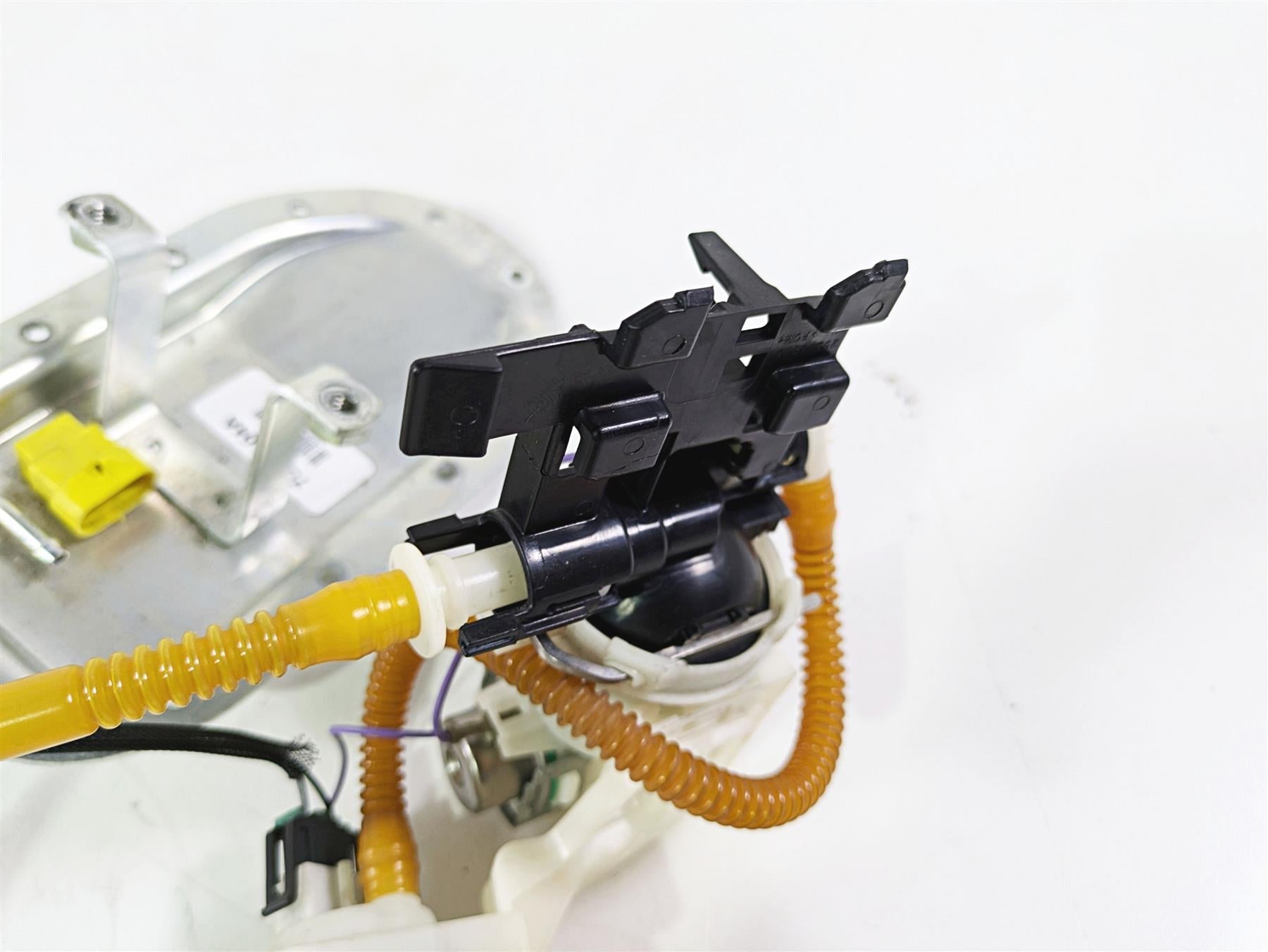 2014 Harley FXDL Dyna Low Rider Fuel Gas Petrol Pump & Sending Unit 75246-04A {{ shop.shopifyCountryName }} - Mototech271