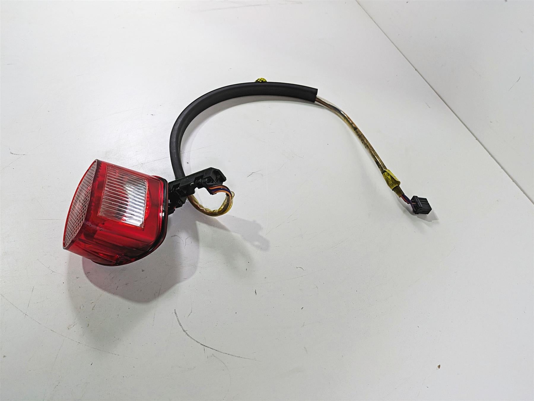 2008 Harley FLSTSB Cross Bones Taillight Tail Light Lamp 68140-04 {{ shop.shopifyCountryName }} - Mototech271