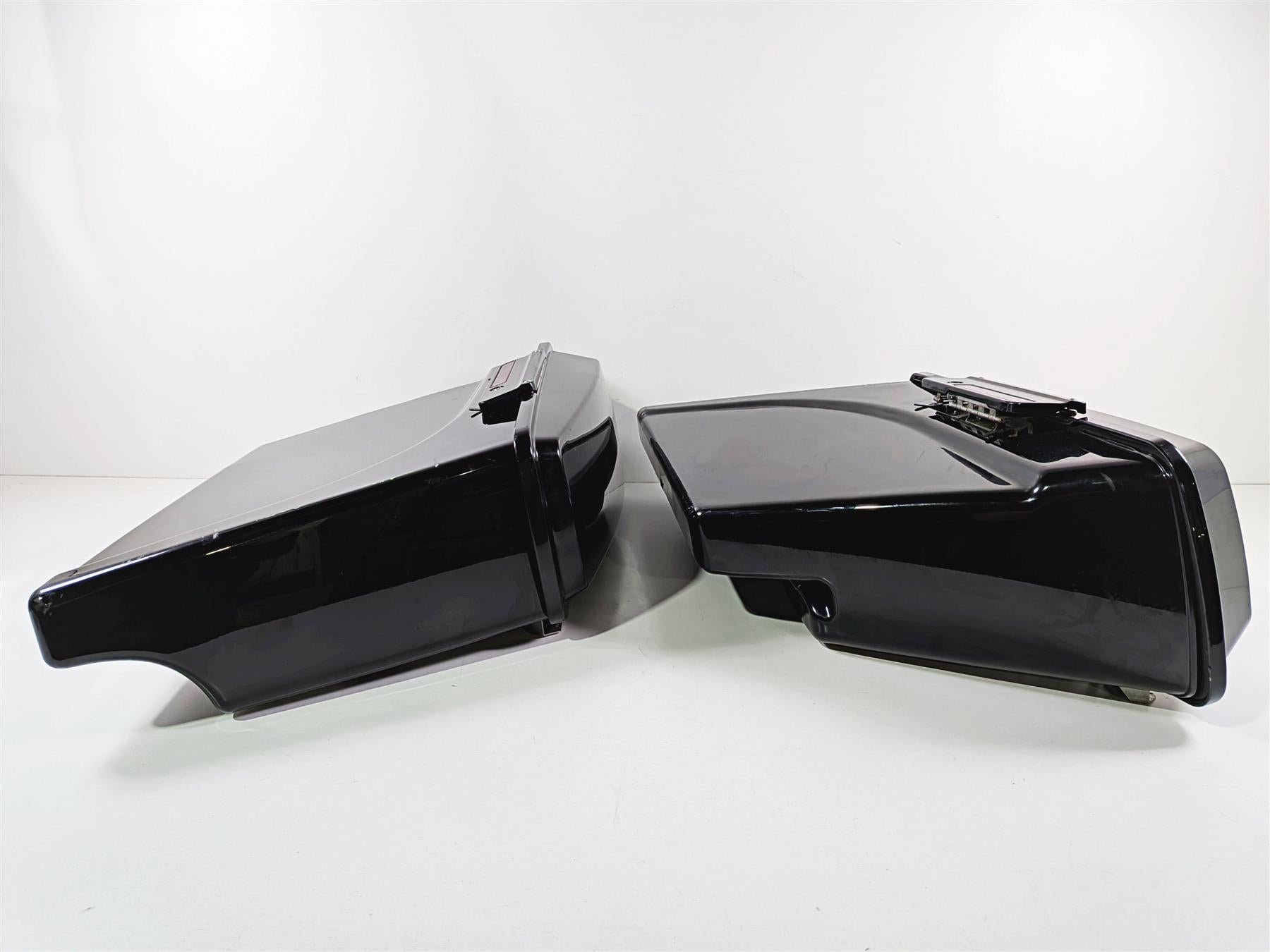 2017 Harley Touring FLHXS Street Glide Stretched Aftermarket Saddlebag Saddle Bag Set {{ shop.shopifyCountryName }} - Mototech271