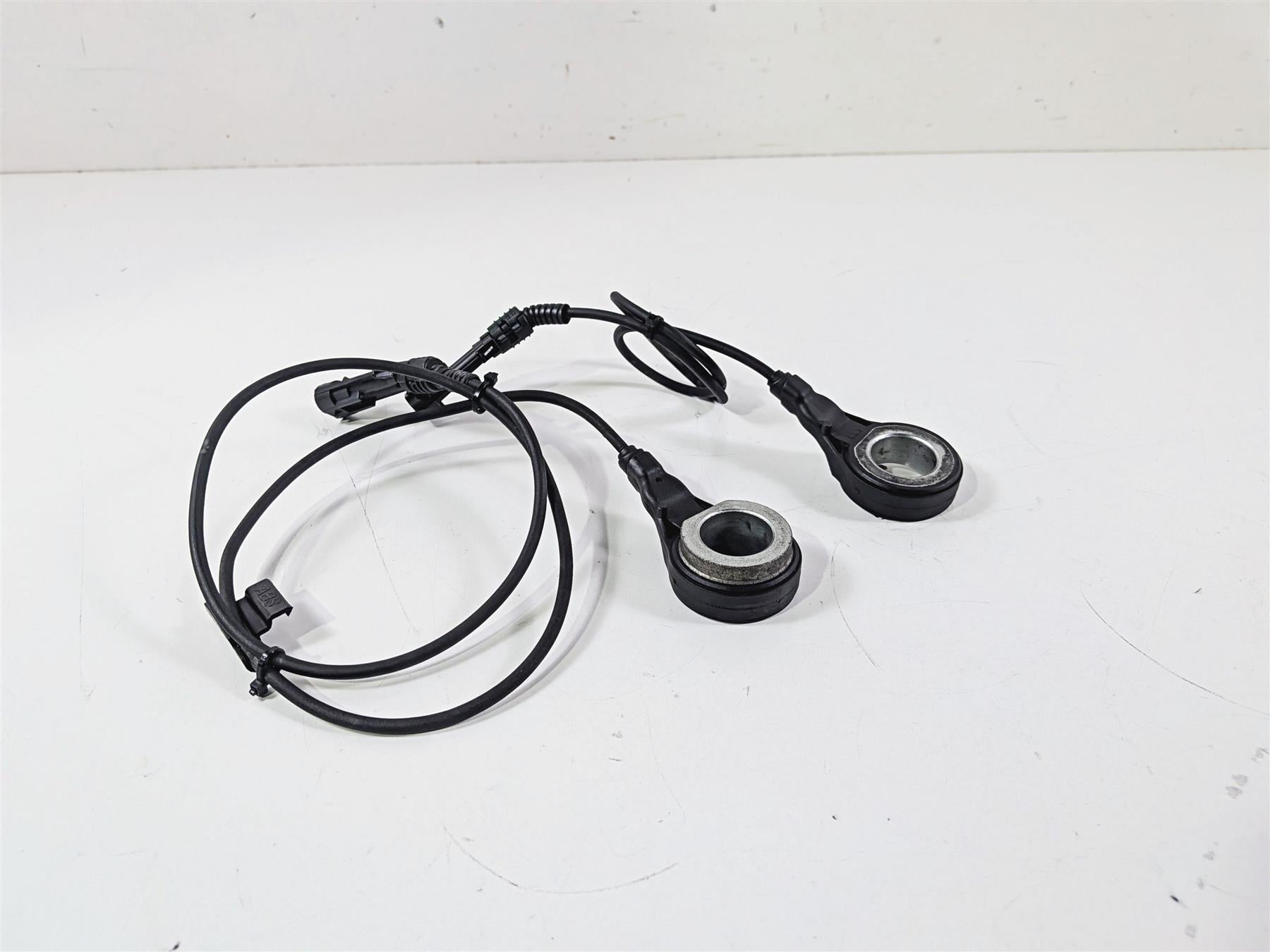 2020 Harley Touring FLTRK Road Glide Front Rear Abs Wheel Speed Sensors 32700015 {{ shop.shopifyCountryName }} - Mototech271