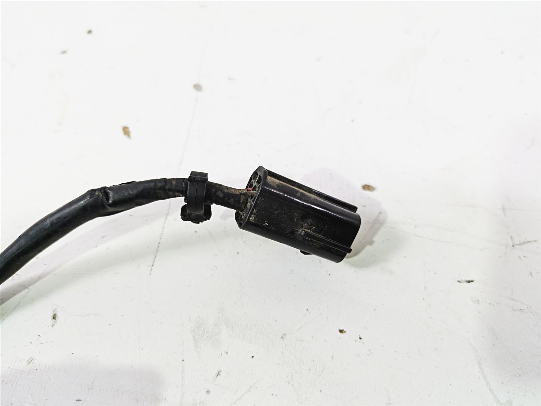 2004 Victory Kingpin Ignition Switch Key Tank Cap Set 4011023 {{ shop.shopifyCountryName }} - Mototech271