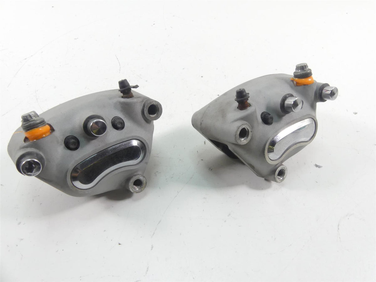 2005 Harley Touring CVO FLHTC SE Electra Glide Front Brake Caliper Set 44381-99 {{ shop.shopifyCountryName }} - Mototech271