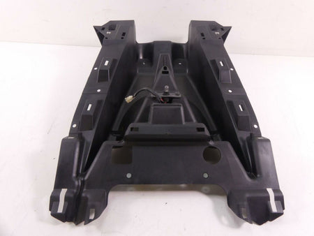 2010 Victory Vision Tour Rear Inner Fender Cover Fairing Panel 5437132 {{ shop.shopifyCountryName }} - Mototech271