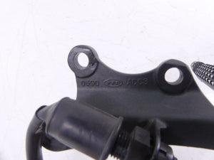 2017 Kawasaki ZX636 ZX6R Ninja Right Rider Foot Peg Brake Pedal Set 35063-0590-1 | Mototech271