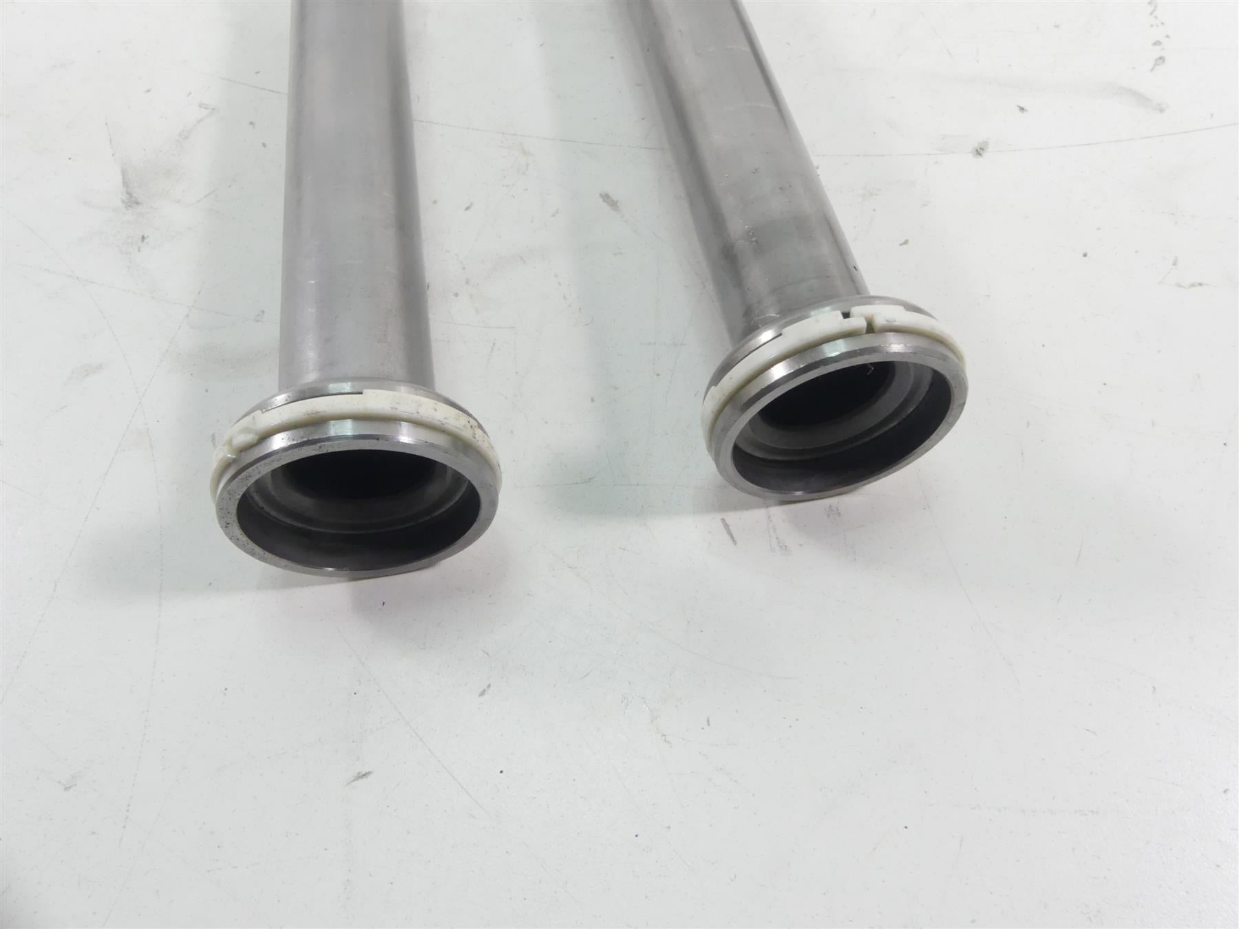 2017 Harley Touring FLHTKL Electra Glide Front Forks Lowers Internals 45400105 {{ shop.shopifyCountryName }} - Mototech271