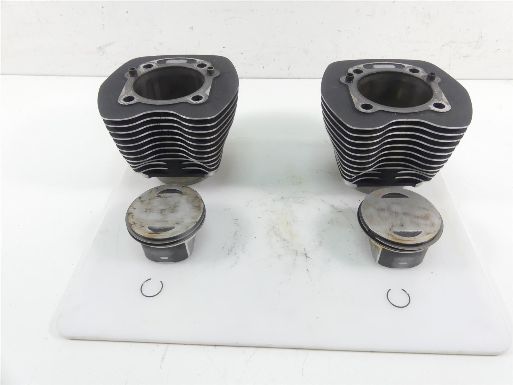 2011 Harley Touring FLTRU Road Glide Cylinder Piston Jug Barrel Set 17460-07A {{ shop.shopifyCountryName }} - Mototech271