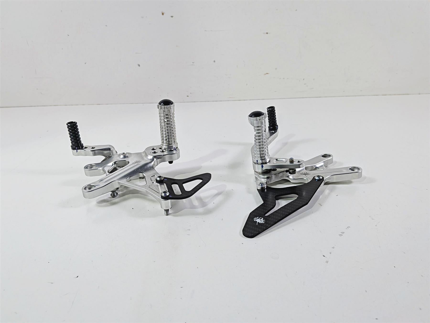2018 Aprilia RSV4 RR Spider Adjustable Foot Peg Rear Set Reverse Shift 10.A172 {{ shop.shopifyCountryName }} - Mototech271