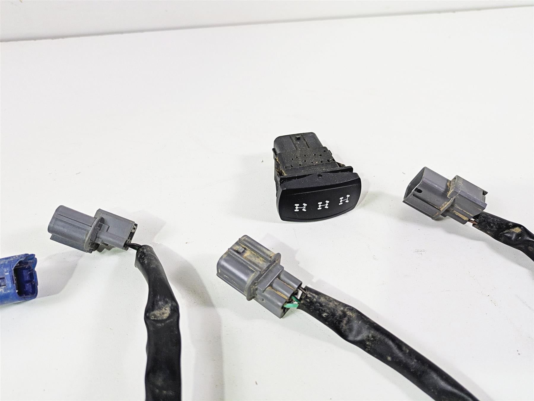 2021 CFMoto Zforce 950 Sport All Button Switch Set Light Awd Horn Sport Kill {{ shop.shopifyCountryName }} - Mototech271