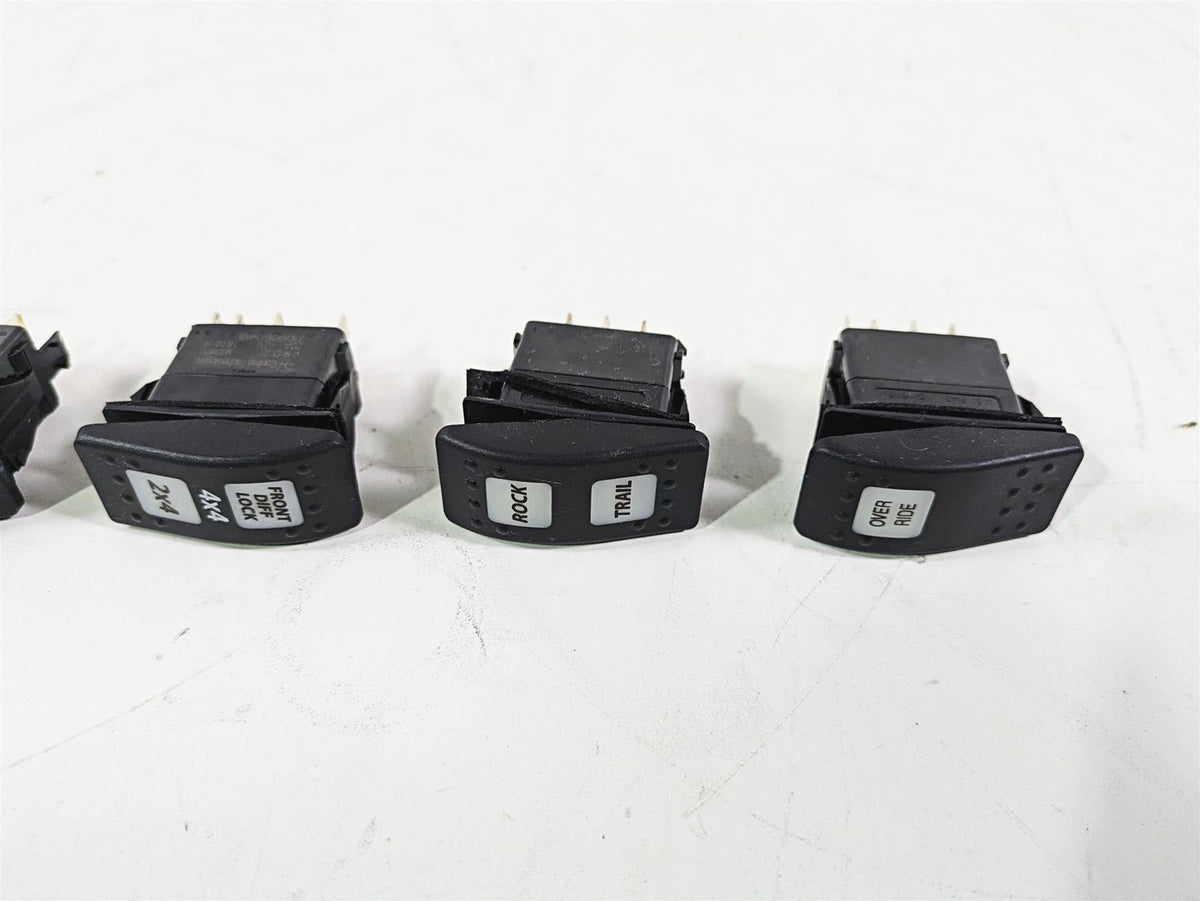 2018 Can Am Maverick X3 XRC Turbo R DPS Light Front Lock Switch 710004492 {{ shop.shopifyCountryName }} - Mototech271