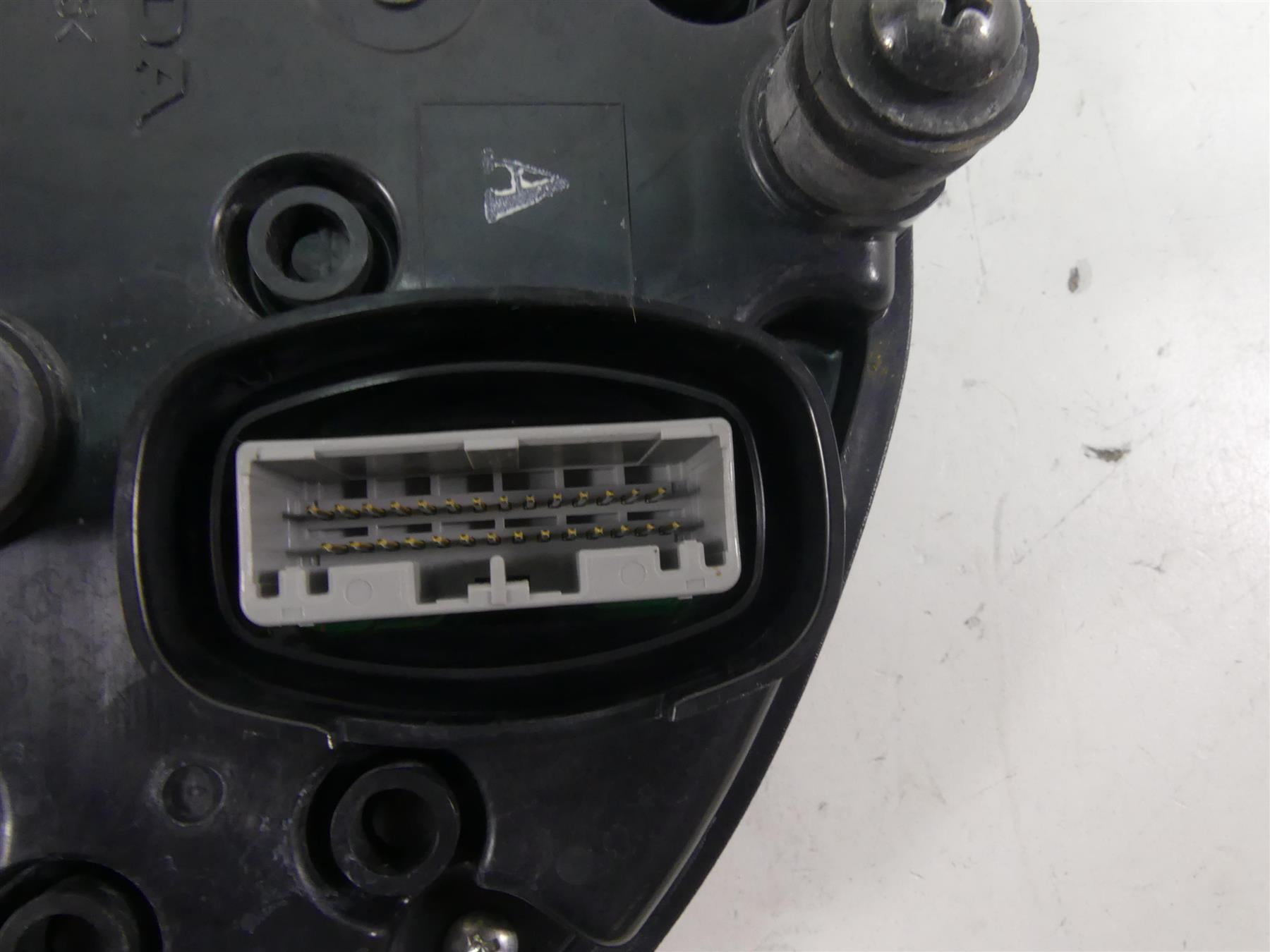 2015 Honda CBR1000 RR SC59 Speedometer Gauges Instrument Cluster 17K 37100-MGP-305 {{ shop.shopifyCountryName }} - Mototech271