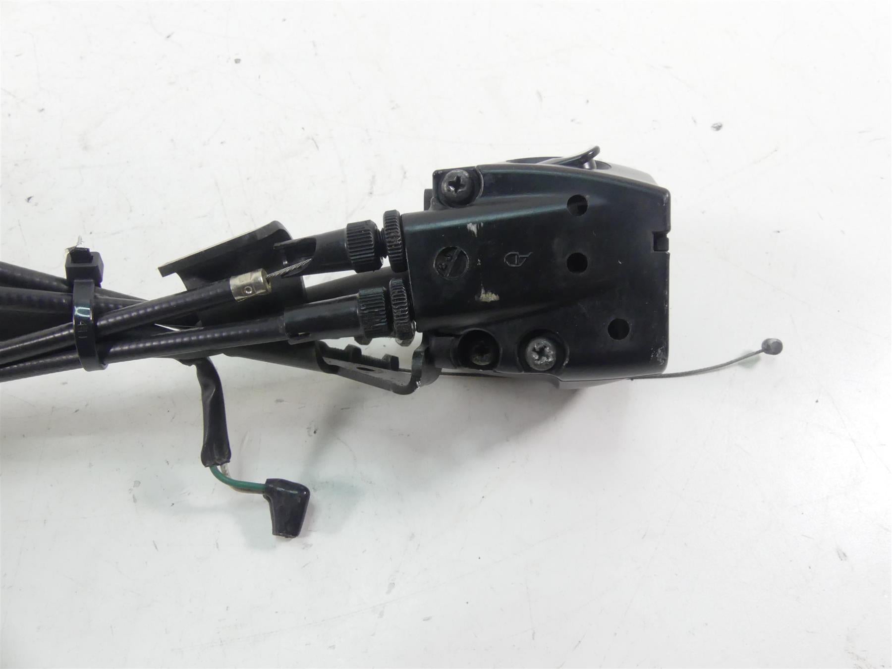 2013 Victory Cross Country Right Hand Start Kill Control Switch 4011357 {{ shop.shopifyCountryName }} - Mototech271