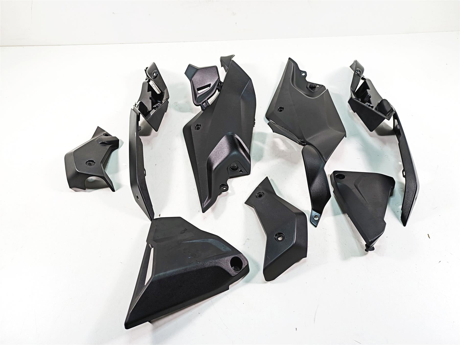 2016 BMW R1200R K53 Body Plastic Fairing Cover Cowl Set 46638534273 46638534274 {{ shop.shopifyCountryName }} - Mototech271
