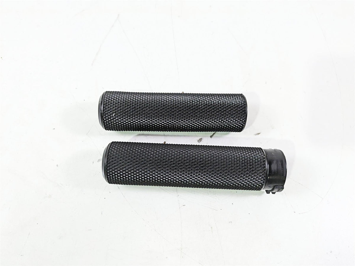 2010 Harley VRSCF Muscle Rod Arlen Ness Hand Grip Set {{ shop.shopifyCountryName }} - Mototech271