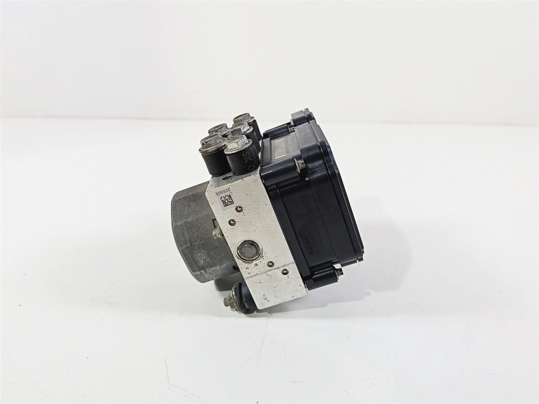 2018 Harley Touring FLHTCU Electra Glide Abs Brake Pump Module 41100046A-Mototech271