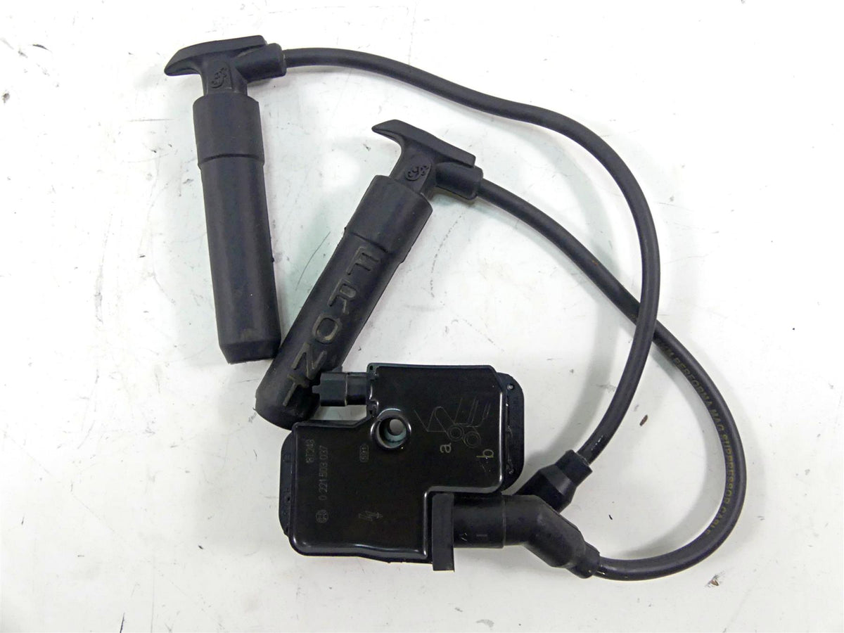 2019 Indian Chieftain Classic Ignition Coil Wires Plugs Set 4010425 2876049 {{ shop.shopifyCountryName }} - Mototech271