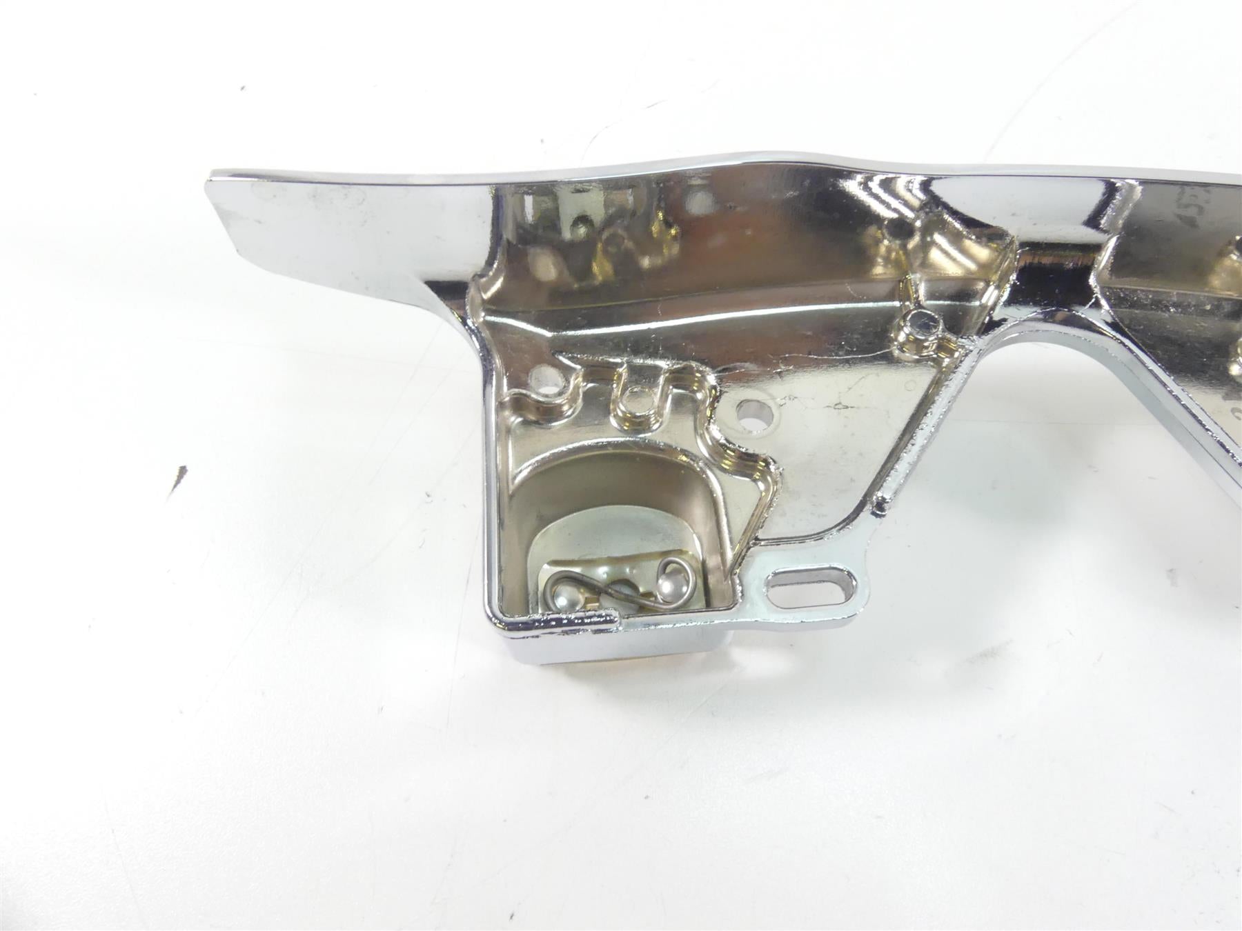 2016 Harley Touring FLHR Road King Right Rear Chrome Saddlebag Support 90200502 {{ shop.shopifyCountryName }} - Mototech271