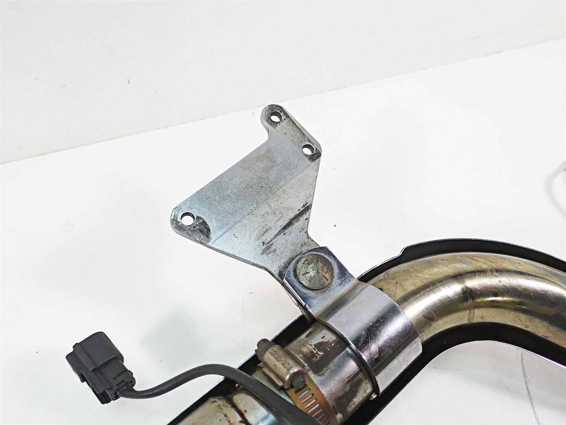 2012 Harley FLD Dyna Switchback Oem Exhaust Header Manifold Pipe Set 65551-12 {{ shop.shopifyCountryName }} - Mototech271