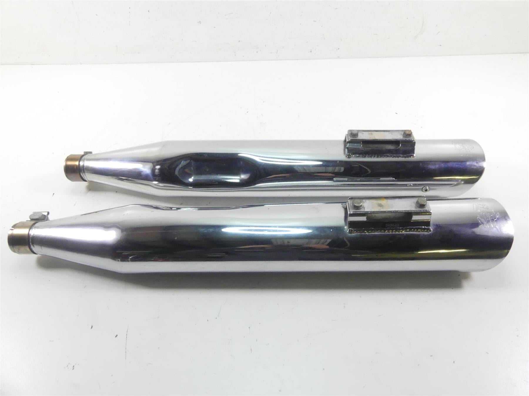 2012 Harley Touring FLHTK Electra Glide Vance Hines Slip On Muffler Set 16767 | Mototech271