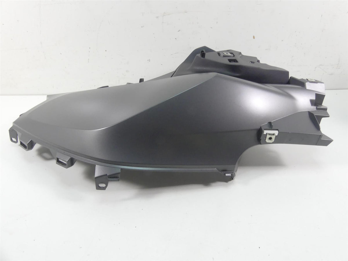2019 BMW R1250GS K50 Left Main Tank Fairing Cover 46638563501 46638563503 {{ shop.shopifyCountryName }} - Mototech271
