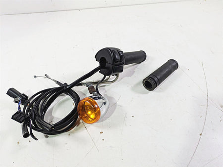 2009 Harley FXCWC Softail Rocker Right Hand Control Switch + Blinker 71684-06A {{ shop.shopifyCountryName }} - Mototech271