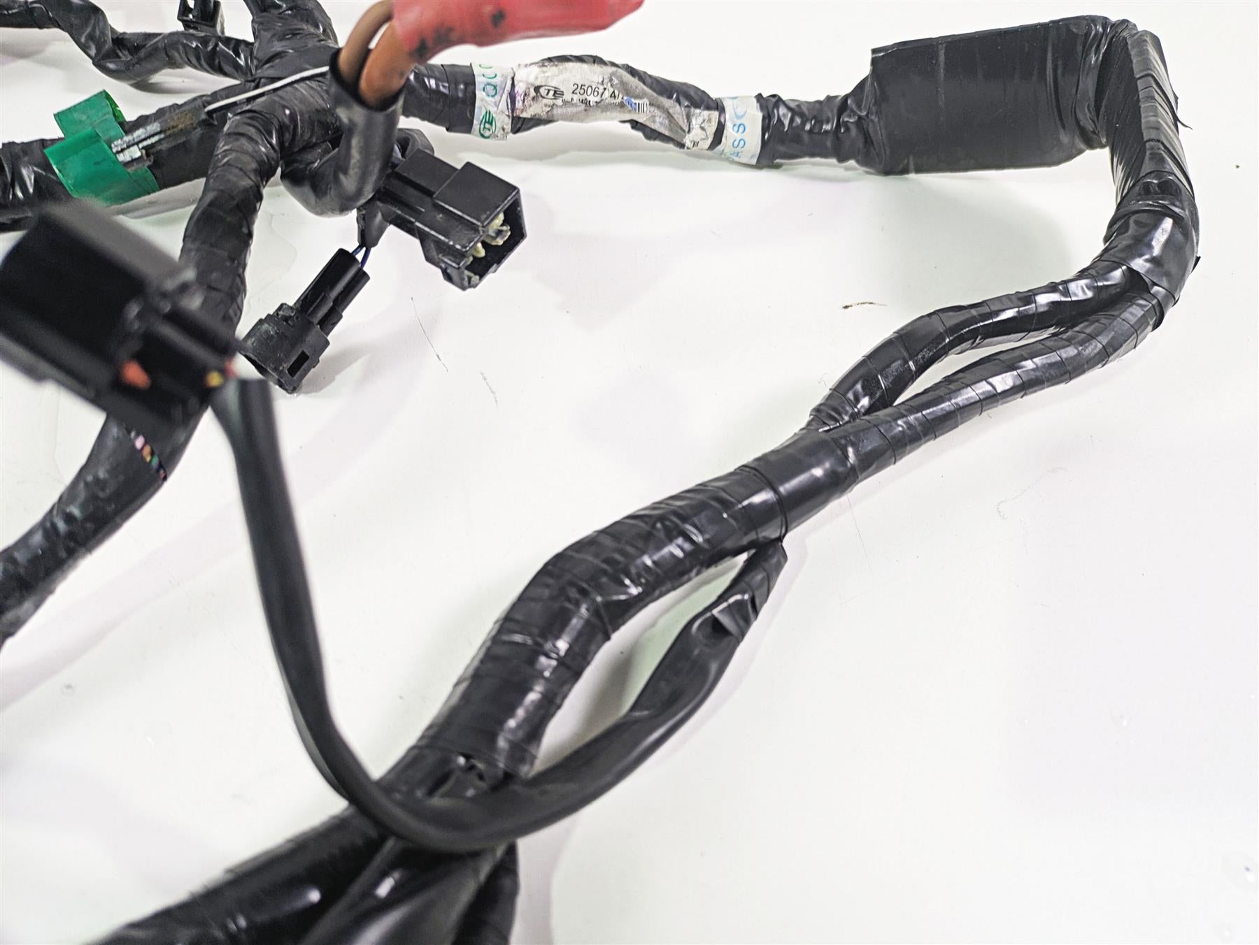 2013 Triumph Bonneville Main Wiring Harness Loom - No Cuts T2506774 {{ shop.shopifyCountryName }} - Mototech271
