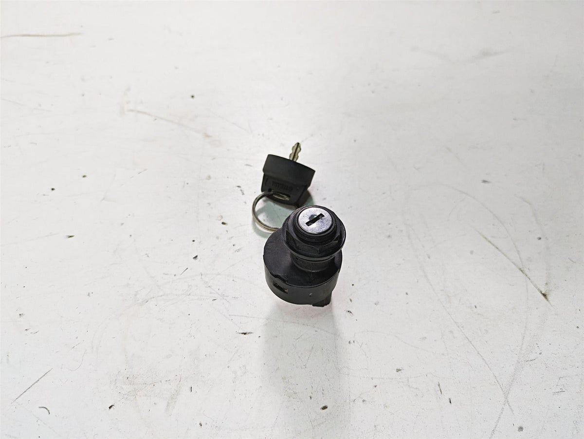 2019 Yamaha YXZ1000 R EPS SS SE Key And Ignition Switch Set 5UG-H2510-00-00 {{ shop.shopifyCountryName }} - Mototech271