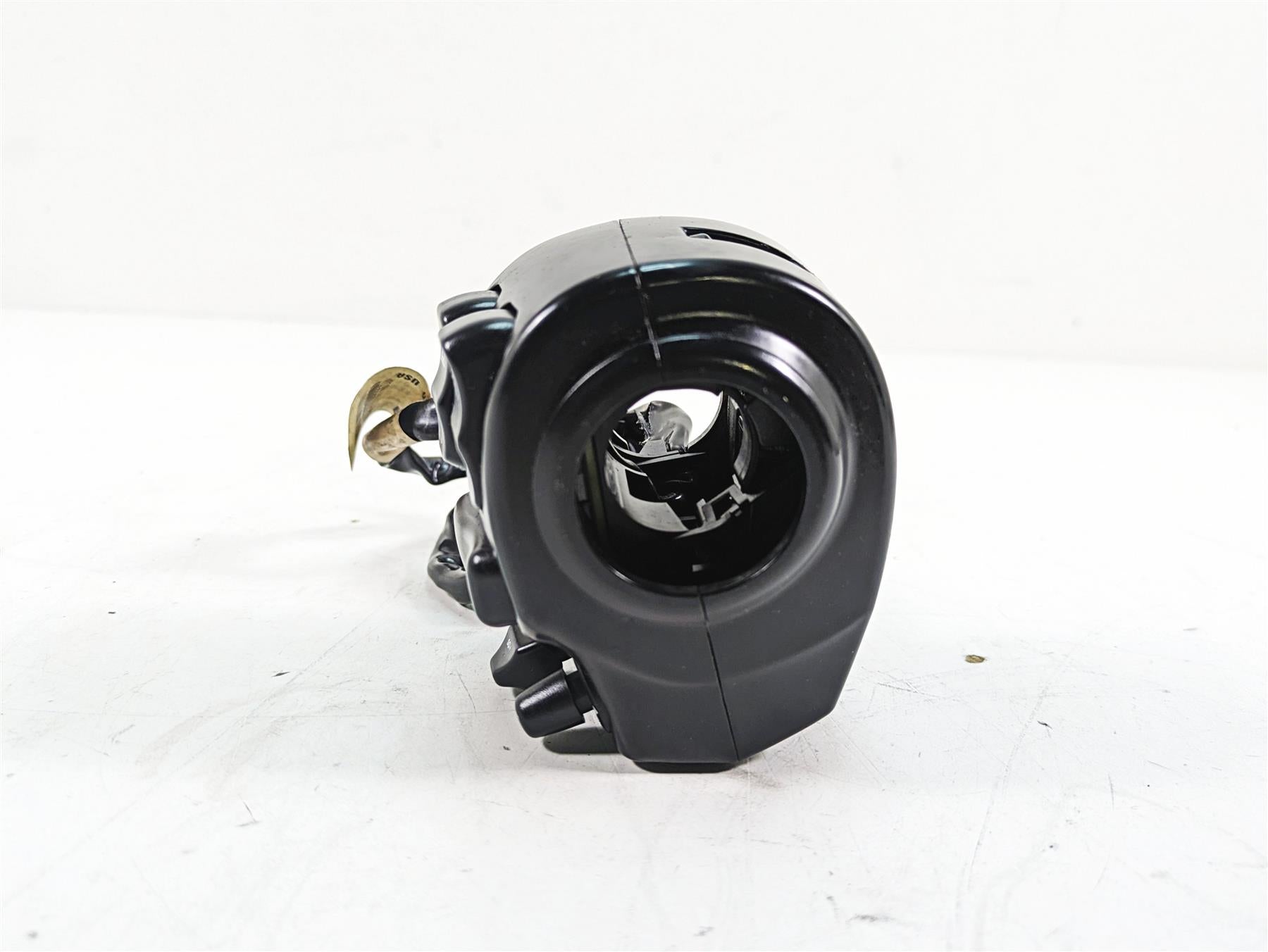 2014 Harley Touring FLHTK Electra Glide Right Hand Control Switch 71500130C {{ shop.shopifyCountryName }} - Mototech271