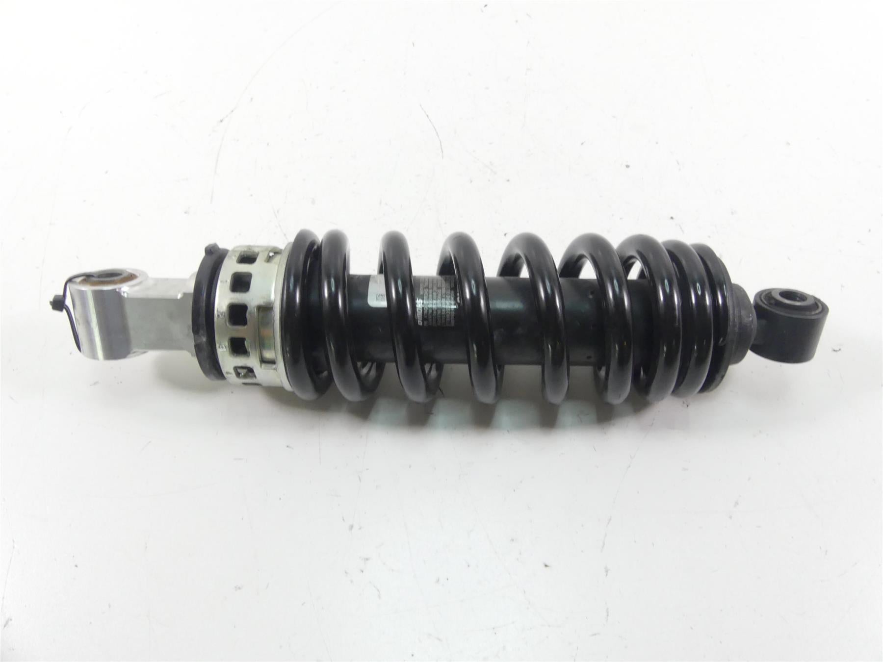 2021 Harley Softail FXBBS Street Bob Rear Shock Suspension Damper 43mm 54000140 {{ shop.shopifyCountryName }} - Mototech271