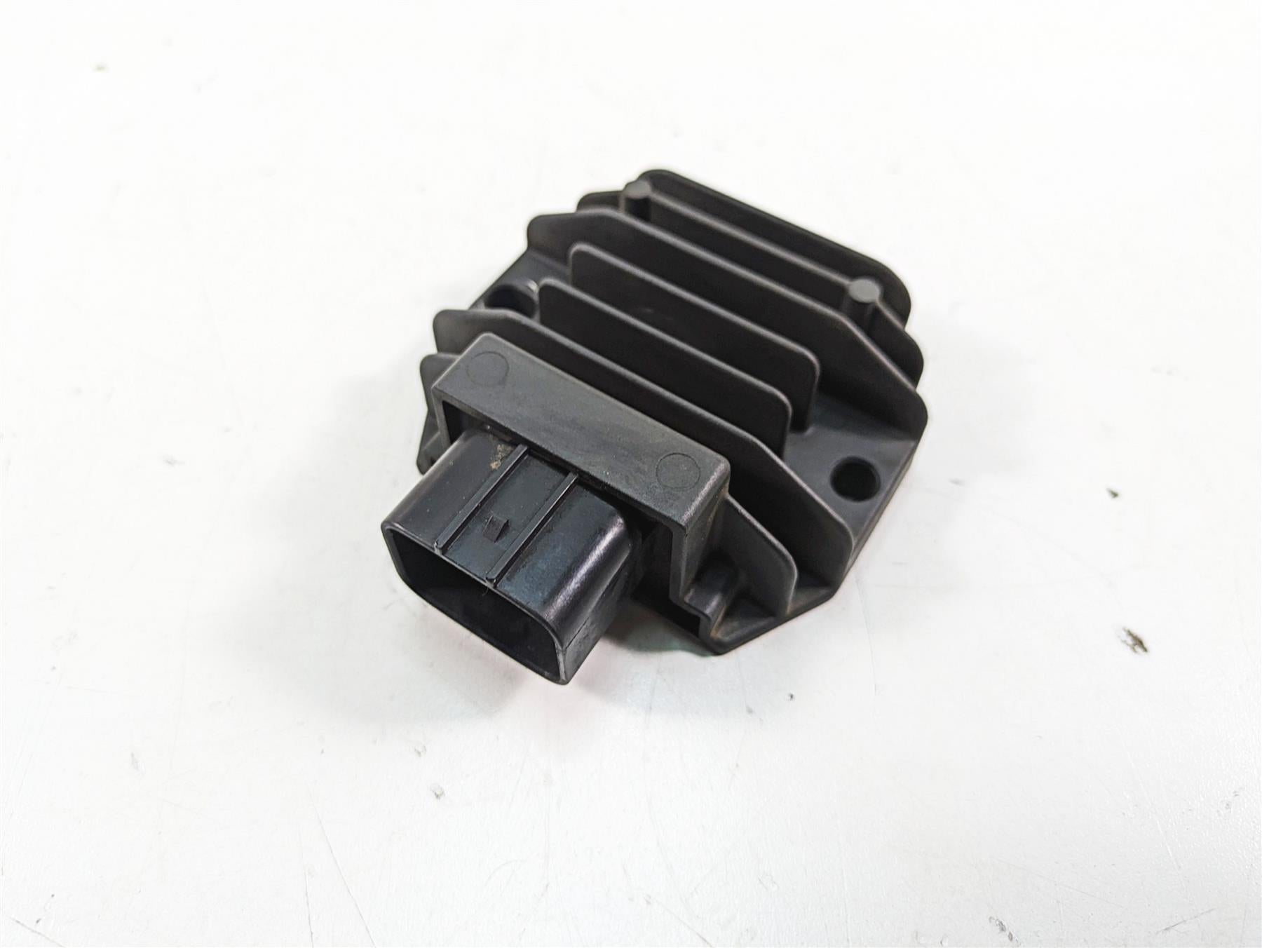 2020 KTM 1290 Super Adventure R Rectifier Voltage Regulator FH022AA 60311034000 {{ shop.shopifyCountryName }} - Mototech271