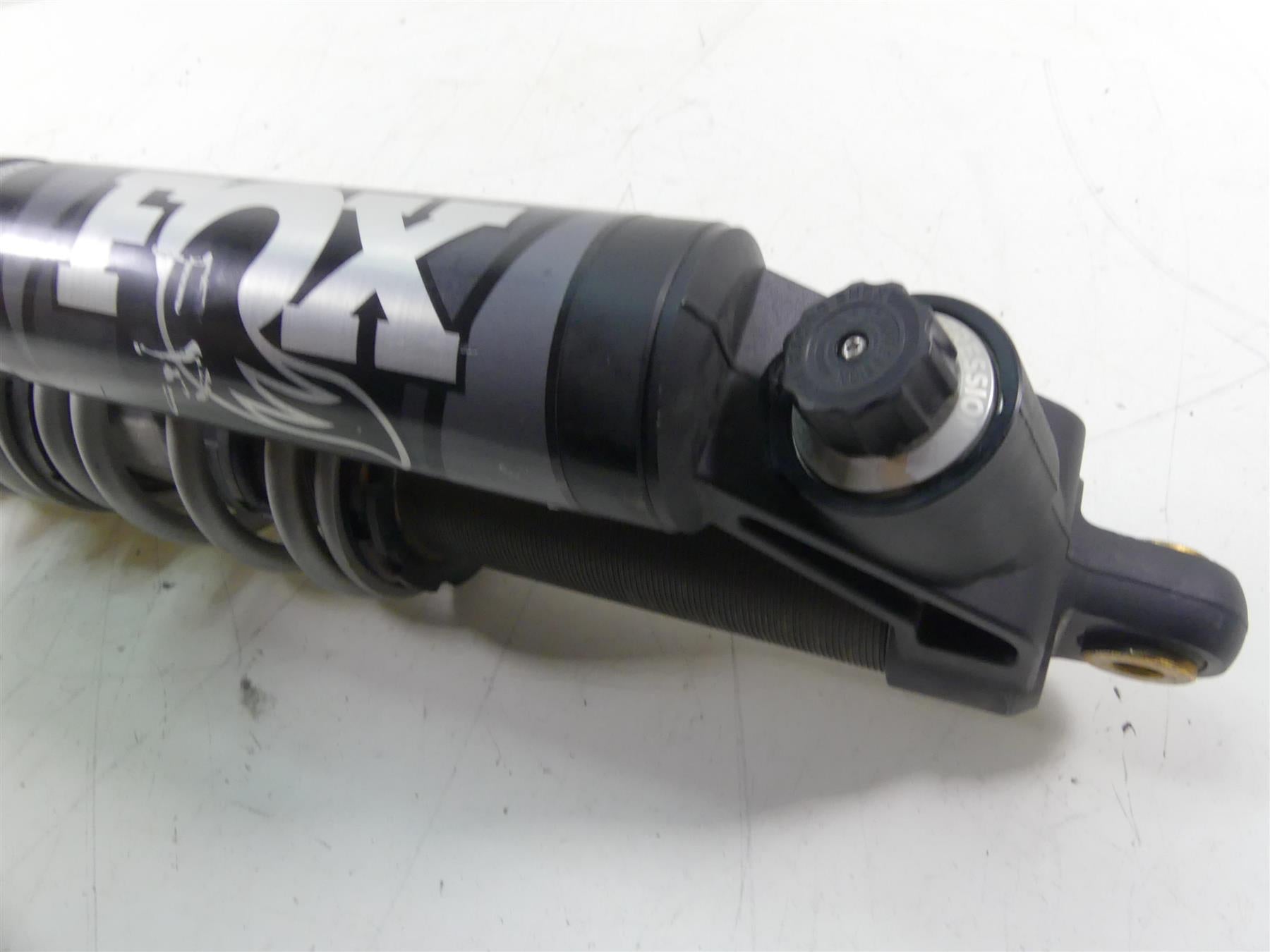 2021 Kawasaki Teryx KRX KRF 1000 Fox Racing Right Front Shock Damper 45014-0627 {{ shop.shopifyCountryName }} - Mototech271