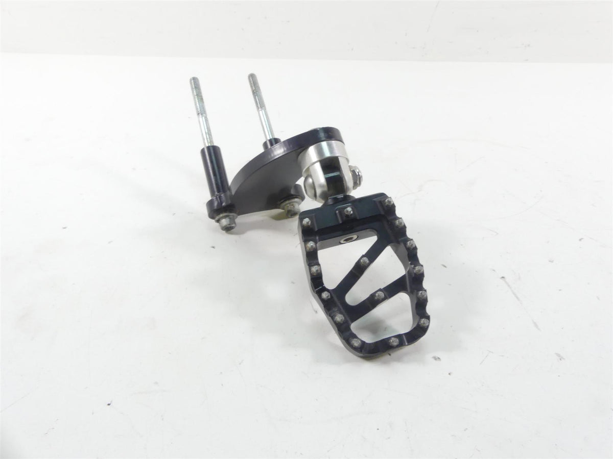 2001 Harley Davidson XL1200 Sportster Left Front TC Bros Footpeg Mount 102-0078 {{ shop.shopifyCountryName }} - Mototech271