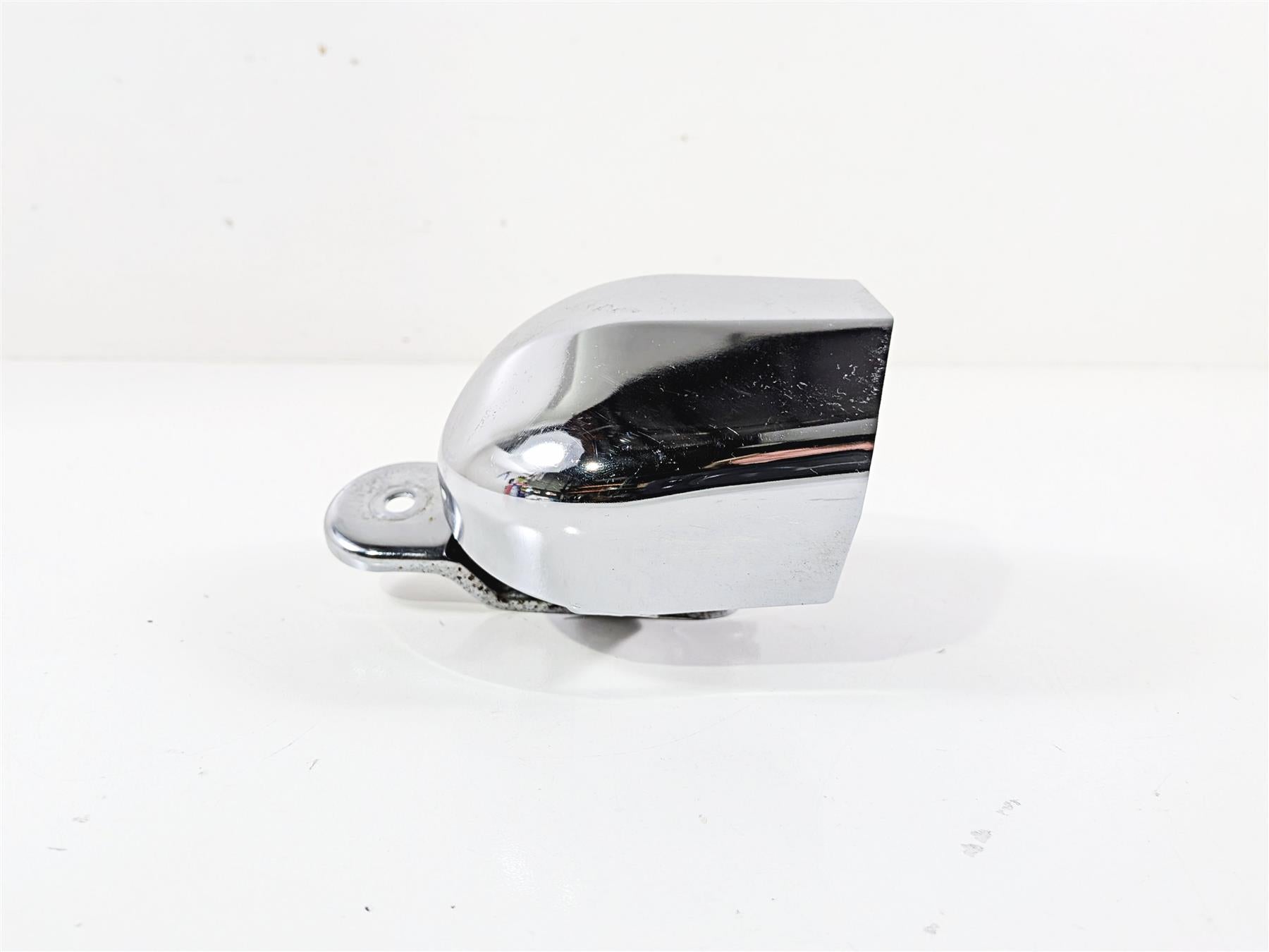 1993 Harley Touring FLHTCU Electra Glide Horn & Chrome Cover 69060-90H 61300478A {{ shop.shopifyCountryName }} - Mototech271