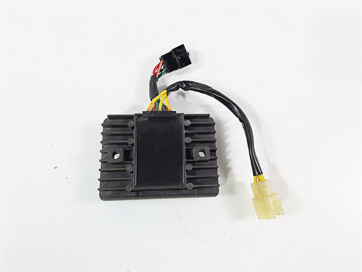2011 Ducati Streetfighter 1098 S Rectifier Voltage Regulator 54040191A SH579EA {{ shop.shopifyCountryName }} - Mototech271