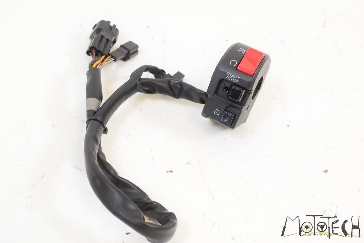 2015 Kawasaki ZX10R ZX10 R Ninja Right Hand Control Switch Kill Start 46091-0114 {{ shop.shopifyCountryName }} - Mototech271